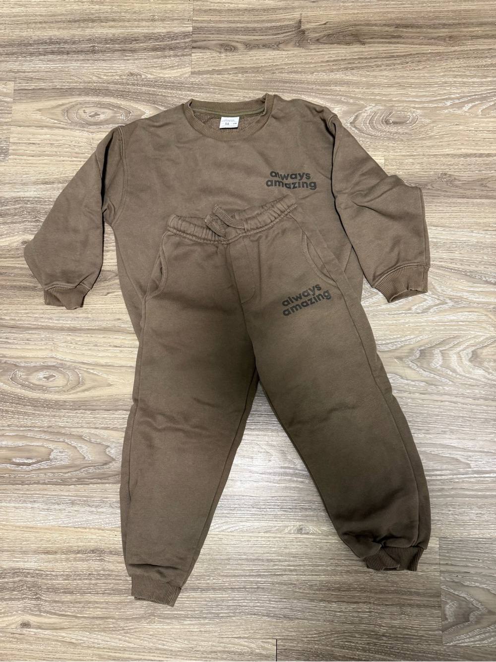 Size 5-6 Boys Zara Olive-Brown 'Always Amazing' Fleecy Sweatsuit